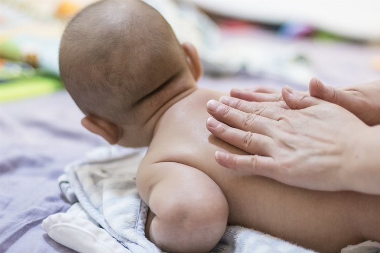 宿迁43岁助孕：为什么有些婴儿的屁股上会有瘀伤，不管他们是否被医生捏过？