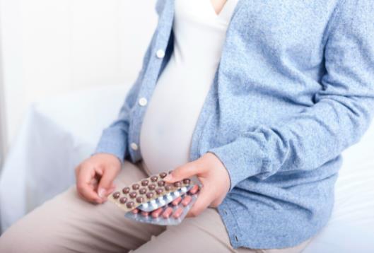 泰州a卵b怀咨询-怀孕第11周要吃避孕药吗，是否要吃避孕药取决于母亲的情况？
